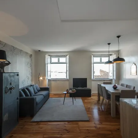 Apartment The Canary - Spacious At Downtown With Views