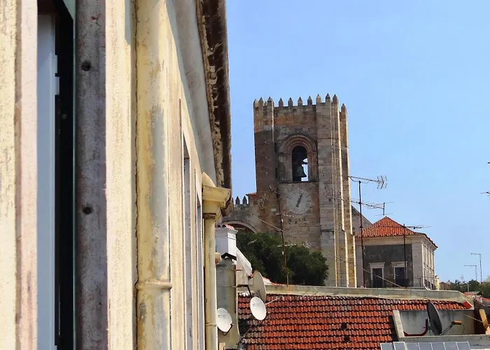 The Canary - Spacious At Downtown With Views *